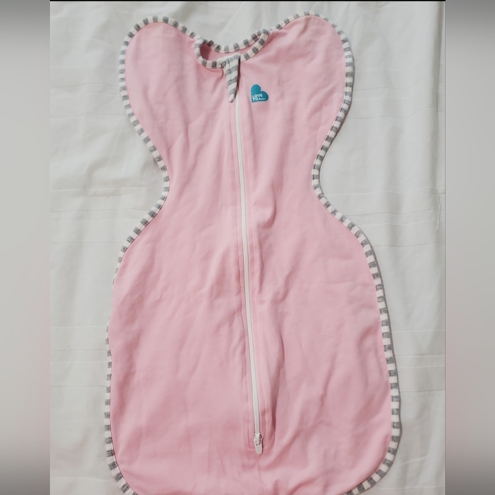 Pink Love To Dream Swaddle Small